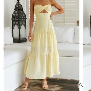 Free Falling Strapless Yellow Maxi Dress